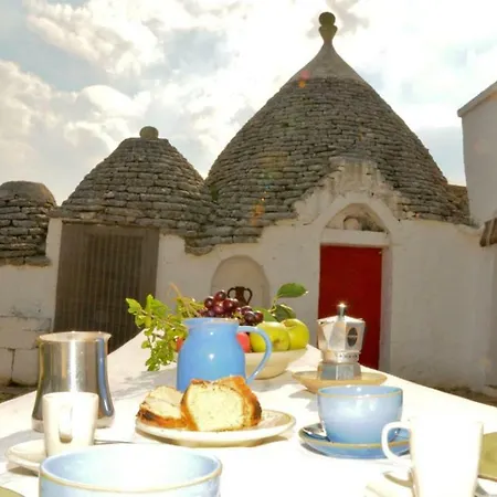 Trullo Lino Ferienhaus Cisternino