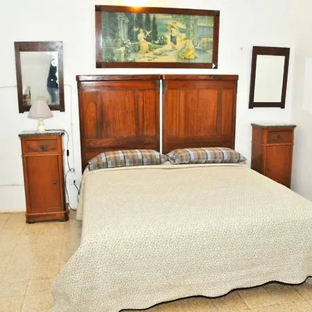 Ferienhaus Trullo Lino *